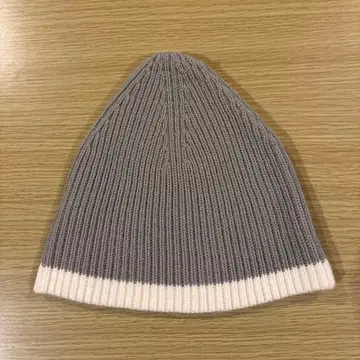 GOOD ENOUGH 라인 비니