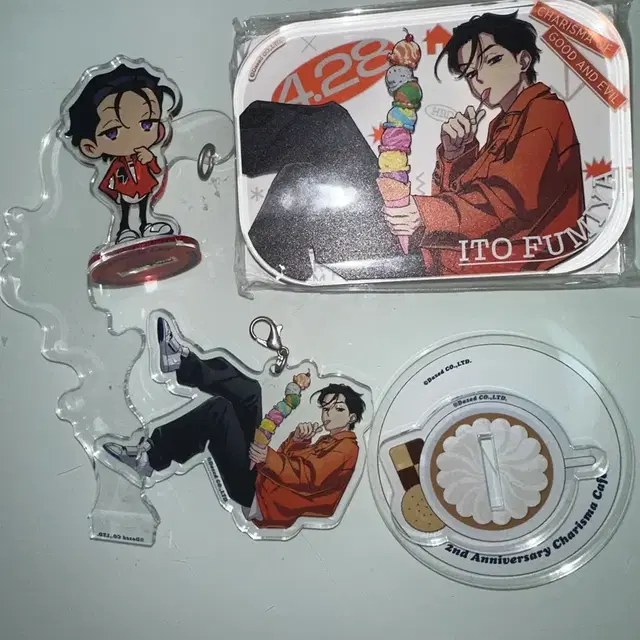 카리스마 이토 후미야 아크릴 스탠드 생일 굿즈 일괄