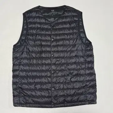 UNIQLO 울트라 라이트 다운 V넥 이너 베스트 유니클로
