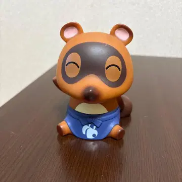 모동숲 밤돌이 너굴(다누키치) 저금통 제일복권 피규어 소프트 비닐