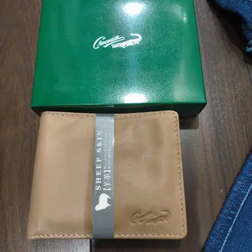미사용 새상품 crocodile 크로커다일 접이식 지갑 베이지 양가죽