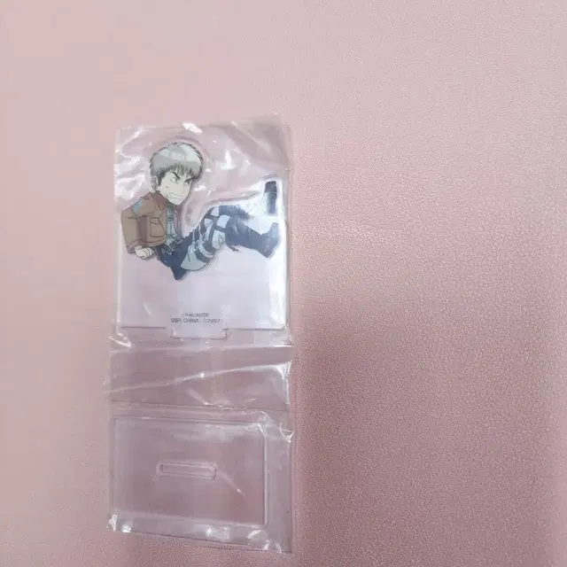 제일복권 진격의거인 쿠지 H상 아크릴 스탠드