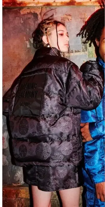 X-girl x OPENING CEREMONY 오프닝 세레모니 다운