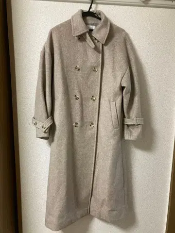 MURUA 베이지 롱 코트