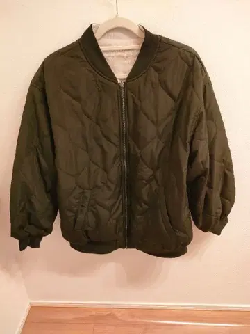 리버서블 퀼팅 퍼 블루종