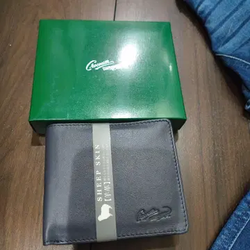 미사용 새상품 Crocodile 크로커다일 접이식 지갑 네이비 양가죽