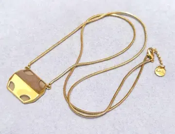 A.P.C. 아페쎄 골드 컬러 펜던트 목걸이 C2507