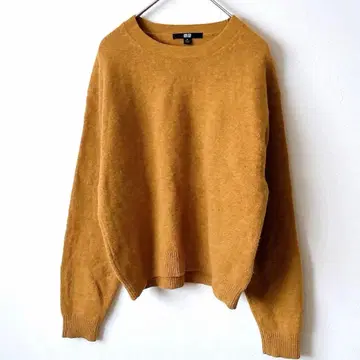 유니클로 프리미엄 라무 크루넥 스웨터 니트 상의 M 카멜