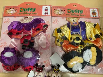 디즈니 할로윈 더피 셰리메이 인형 배지 무당벌레