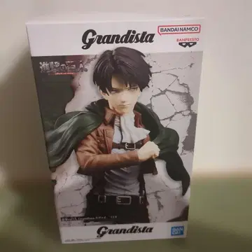 진격의 거인 Grandista 리바이 피규어