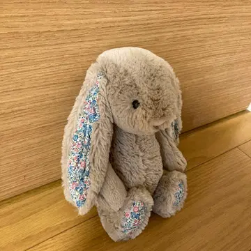 베이지색 토끼 봉제 인형