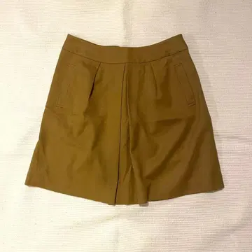 SPICK AND SPAN 카키 스커트