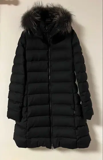 타트라스 TATRAS 라비아나 다운 블랙 05