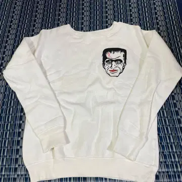 ROAD RUNNER 프랑켄슈타인 맨투맨 S 속기모