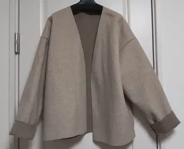 [ 새상품급 ] reca 브라운 베이지 가볍고 멋스러운 노카라 자켓 코트