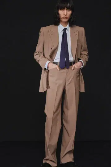 LITTLE BIG 더블 브레스트 수트