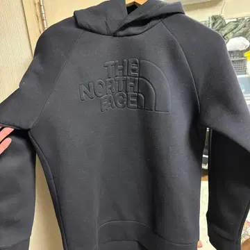 THE NORTH FACE 블랙 후드티