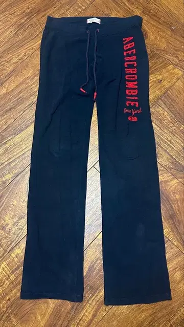 아바클로 맨투맨 Abercrombie&Fitch