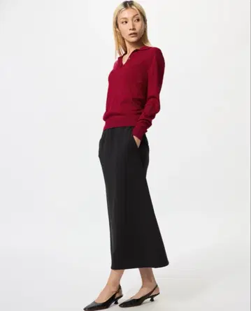 [택 포함 새상품] UNIQLO 드라이 맨투맨 내로우 롱 스커트 블랙 M