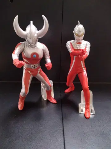 울트라맨 피규어 2체 세트