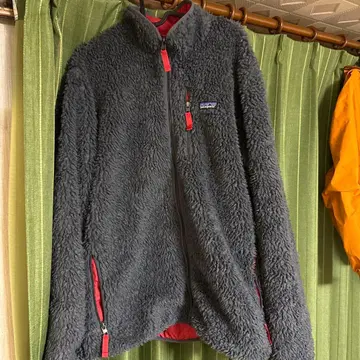 patagonia 플리스 자켓 다크 그레이