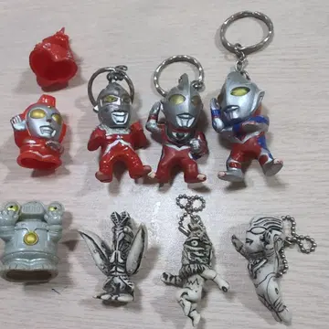 울트라맨 키링 등