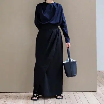 택 포함 새상품 deres 데레스 Tshirt 네이비