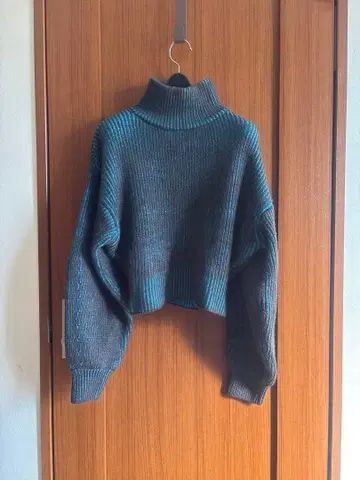 새상품급! EMODA 니트