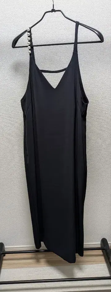 미사용 새상품 vin 야마다야 대형 펄 롱 원피스 네이비