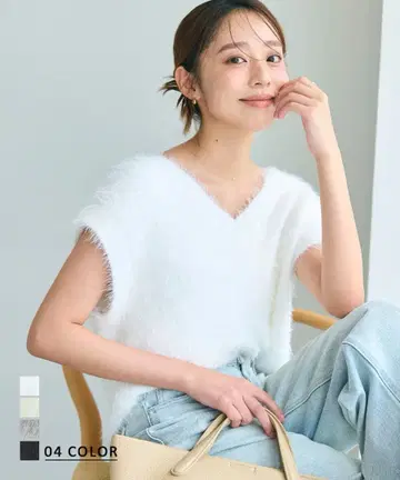 베이스먼트 온라인 샤기 V넥 베스트 퓨어 화이트 V넥 베스트