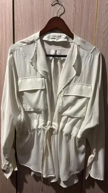 아이보리 긴팔 셔츠 허리 드로우 스트링