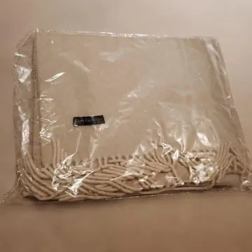 아이보리 머플러