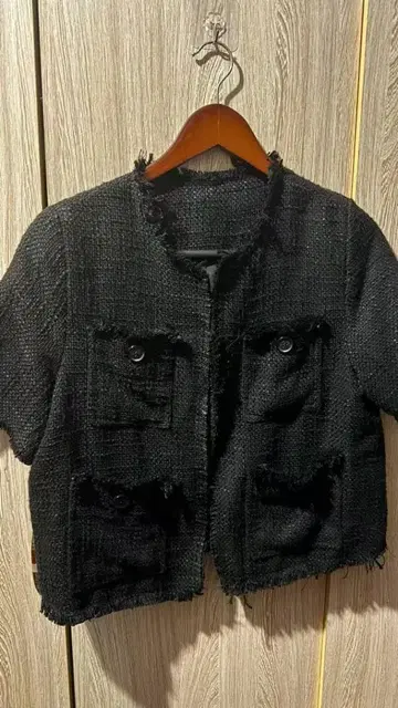 블랙 프린지 숏 가디건