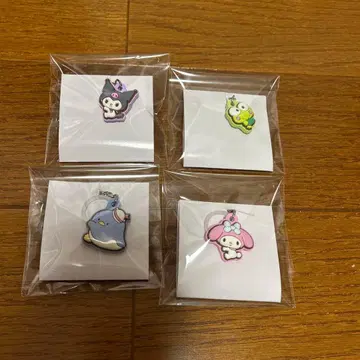 산리오 더블 참 구미 4개 세트