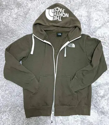 THE NORTH FACE 후드티 M 사이즈 카키 (올리브 그린 계열)