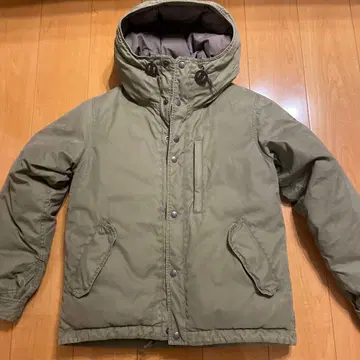 DEUS EX MACHINA 다운 자켓