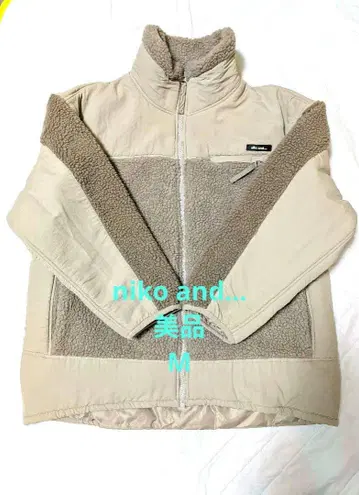 새상품급 니코앤드 [ niko and - ] 보아 자켓 (M)