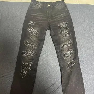 데미지 가공 블랙 데님 UK 패션 28인치 몇 회 착용