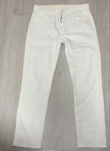 화이트 스키니 데님 M 사이즈 3개 세트