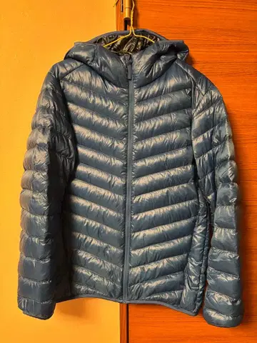 UNIQLO 울트라 라이트 다운 남성용 M