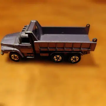 닛산 트럭 tomica 미니카