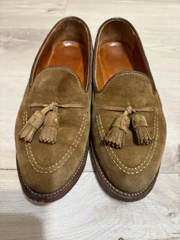 알든 라이트 브라운 스웨이드 로퍼