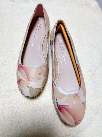 ECCO 플랫슈즈 꽃무늬