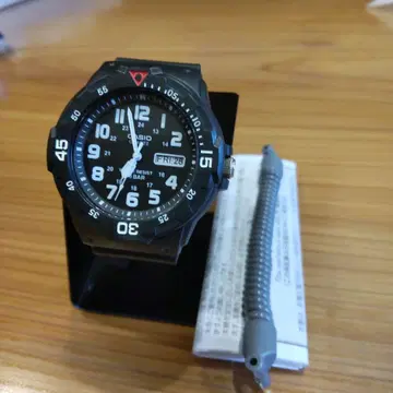 CASIO MRW200 블랙 덤 밴딩 10기압 방수