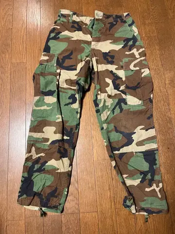 우드랜드 카모플라쥬 카고 팬츠
