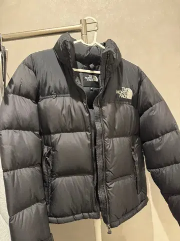 THE NORTH FACE 블랙 다운 자켓