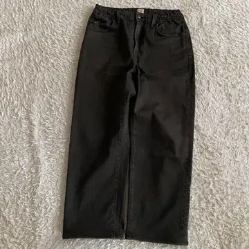 24AW/미사용급 YANUK ROOMY PREMIUM2 와이드 스트레이트