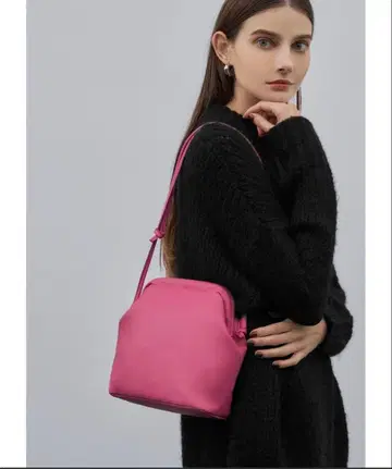 가마구치 숄더백 핑크 초피라코