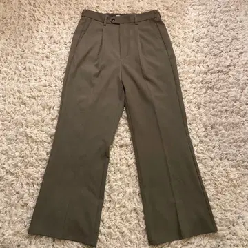 [ 컨디션 최상 ] 와이드 플레어 슬랙스 팬츠 올리브 M 루즈 실루엣