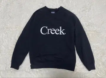 Creek 로고 맨투맨 블랙